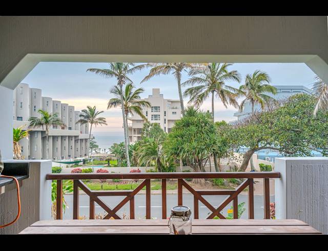 3 BEDROOM APARTMENT FOR SALE IN COMPENSATION BEACH